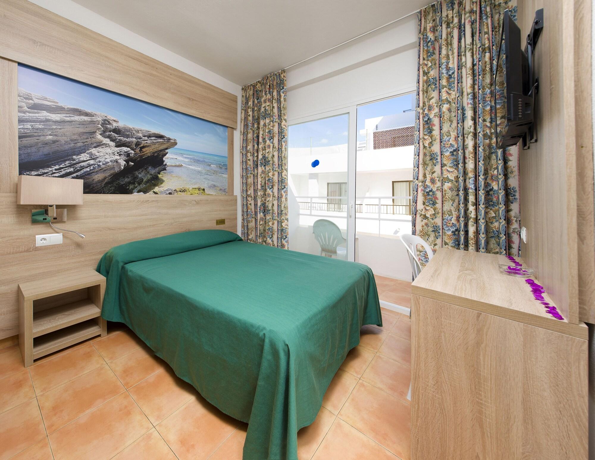 Hostal Anibal - Ab Group San Antonio  Luaran gambar
