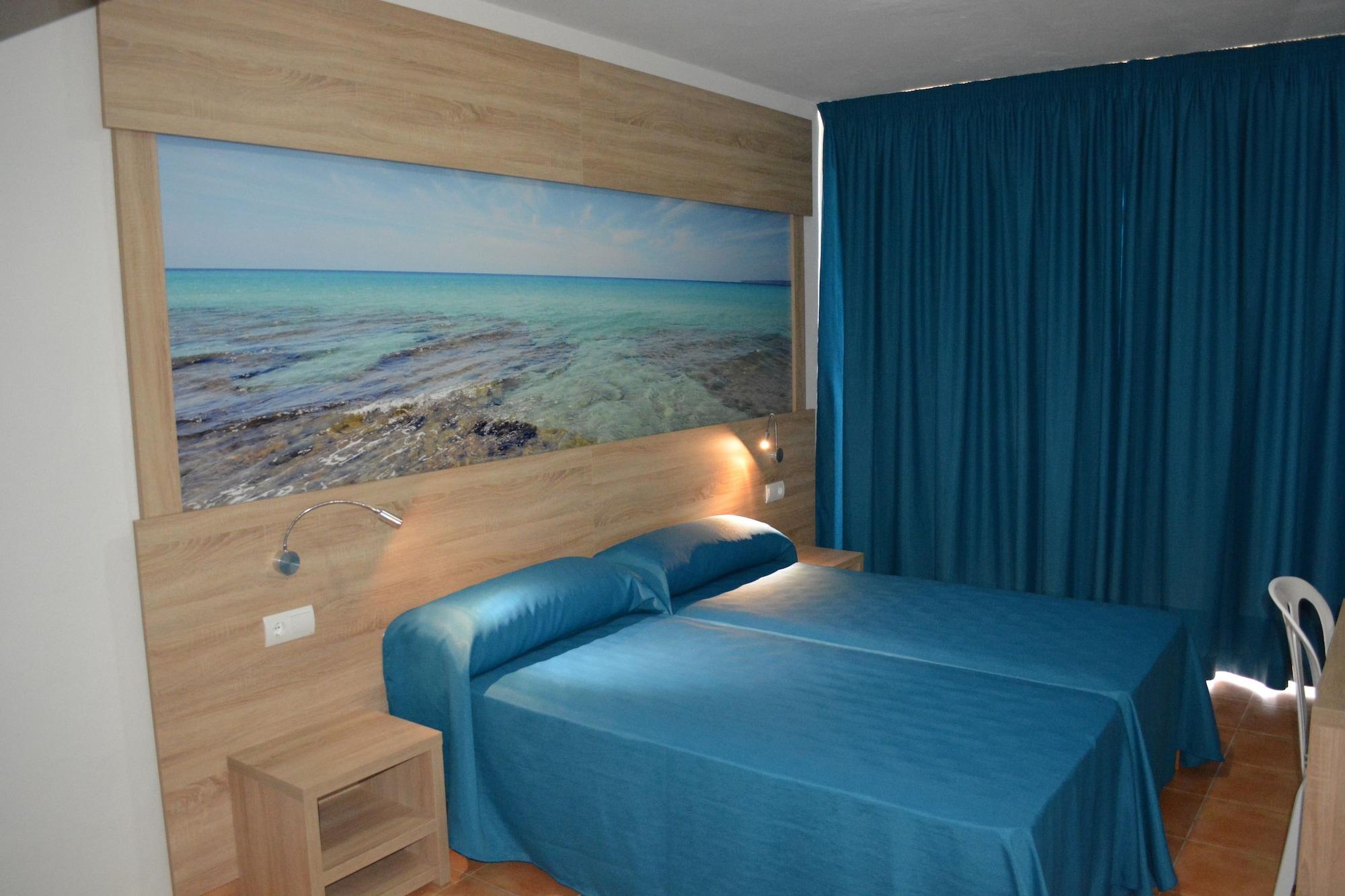 Hostal Anibal - Ab Group San Antonio  Luaran gambar
