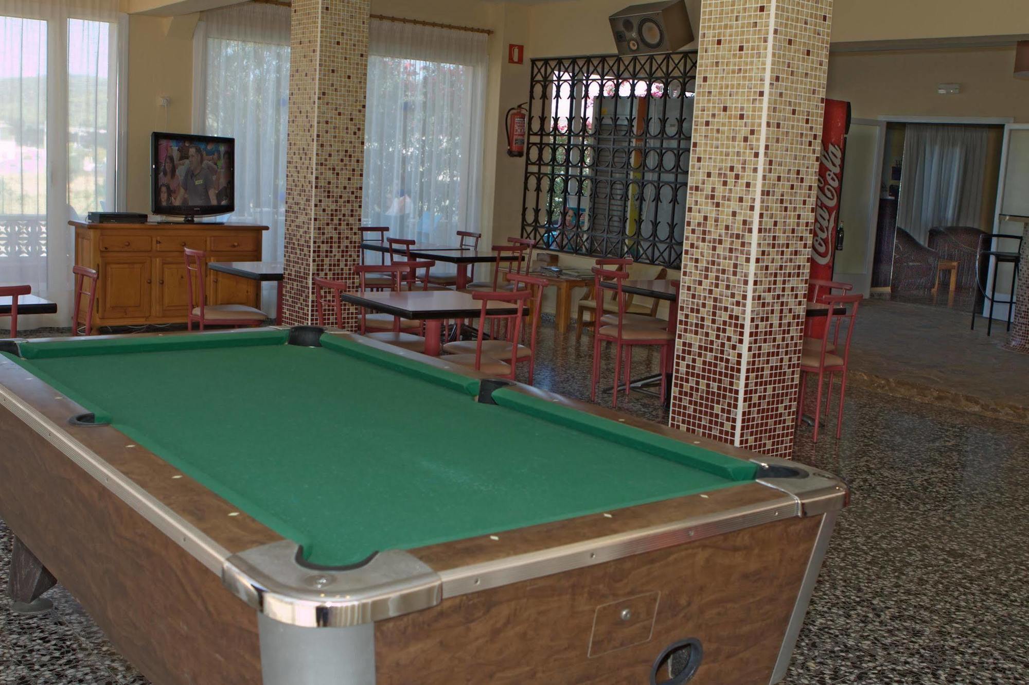 Hostal Anibal - Ab Group San Antonio  Luaran gambar