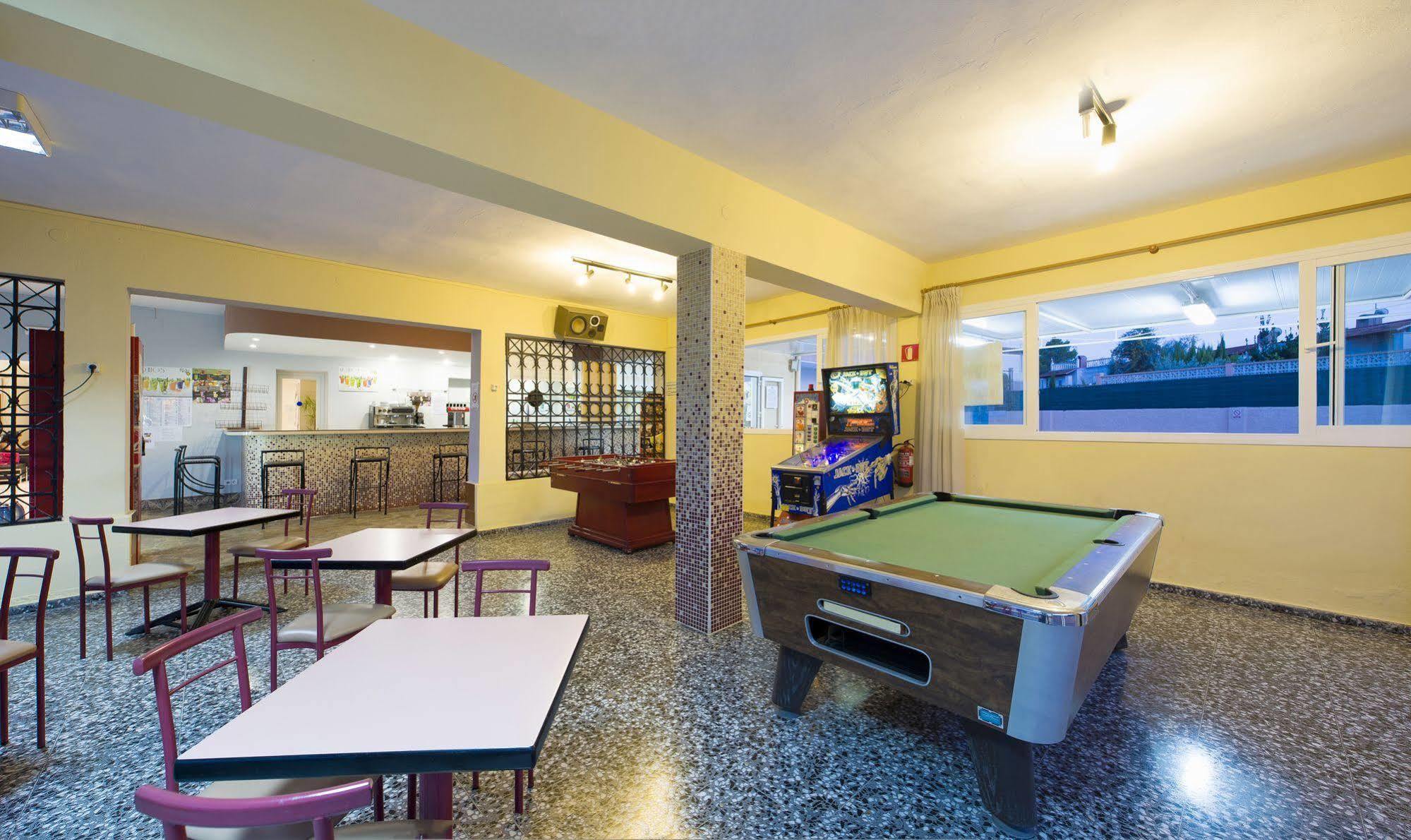 Hostal Anibal - Ab Group San Antonio  Luaran gambar