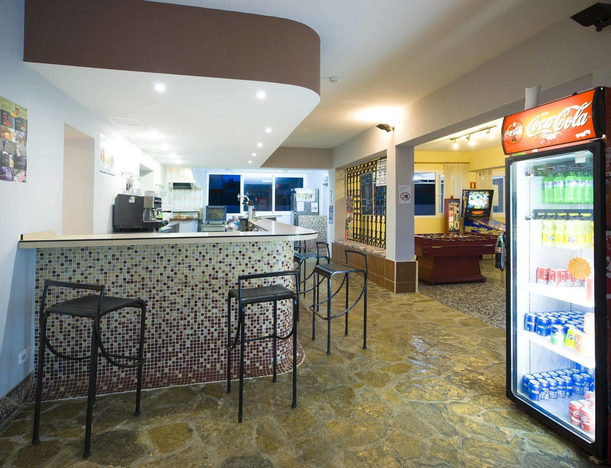 Hostal Anibal - Ab Group San Antonio  Luaran gambar