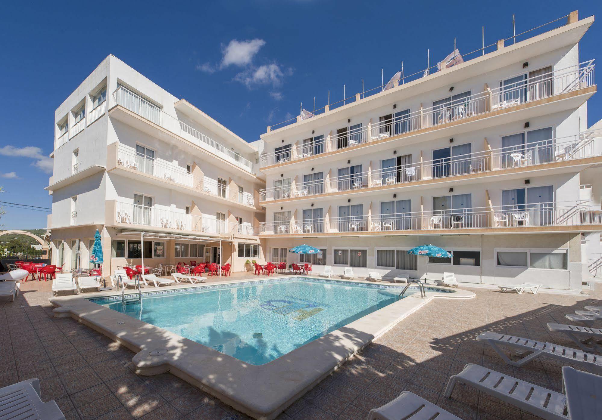 Hostal Anibal - Ab Group San Antonio  Luaran gambar